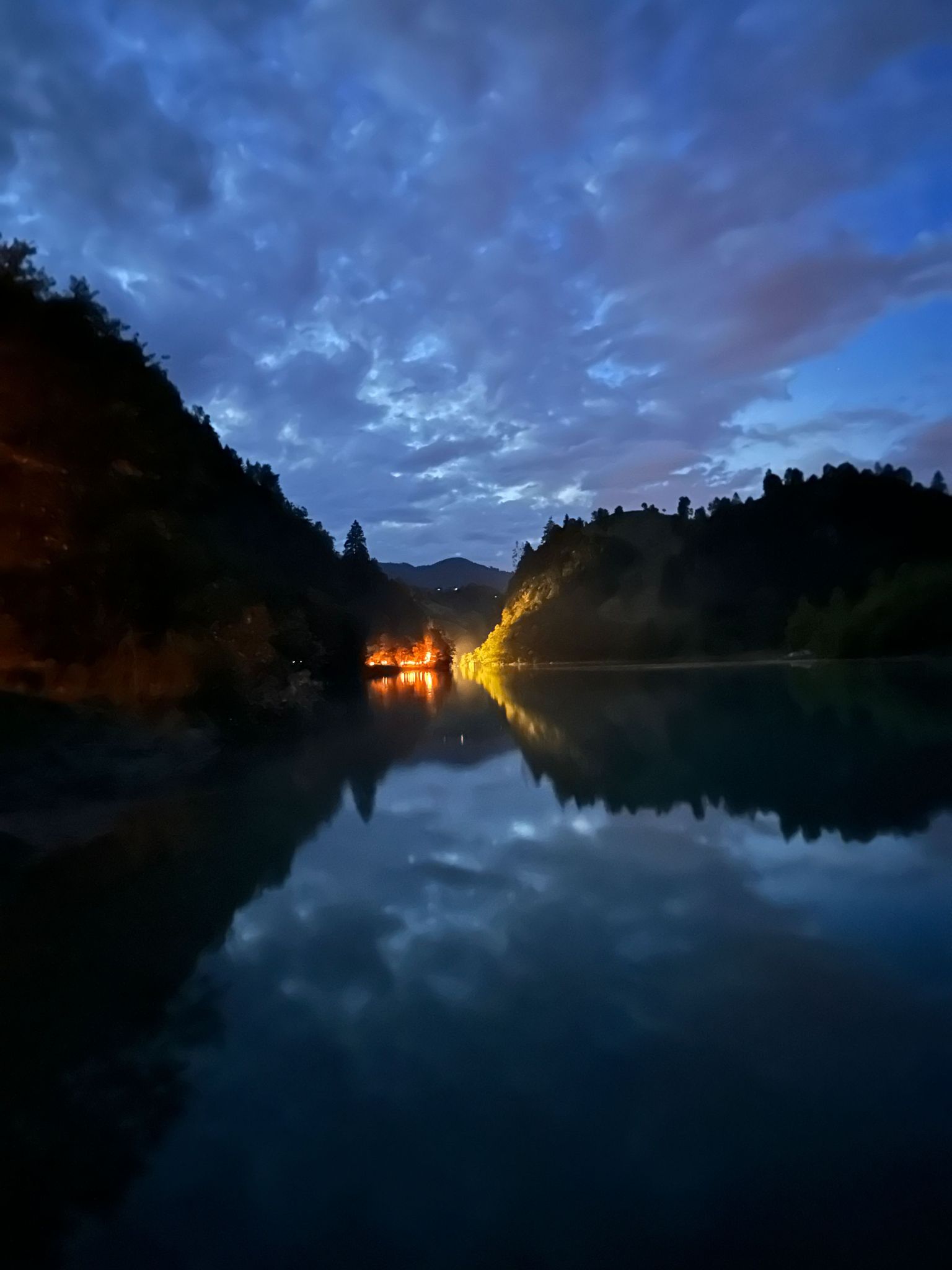 Sagenhafte Nacht des Wassers